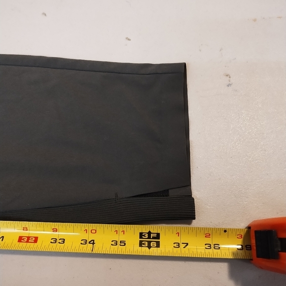 - Athleta joggers a Women's pants - Picture 2 of 6